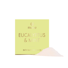 Load image into Gallery viewer, Eucalyptus & Mint Mini Bath Salt Soak