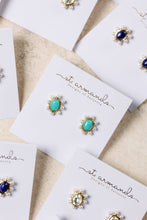 Load image into Gallery viewer, Turquoise and Pearl Oval Studs