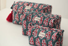 Load image into Gallery viewer, Emerald Motif Cosmetic Bag