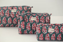 Load image into Gallery viewer, Emerald Motif Cosmetic Bag