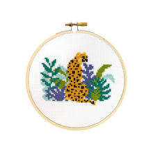 Load image into Gallery viewer, Cheetah Cross Stitch Kit