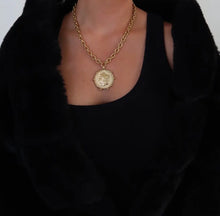 Load image into Gallery viewer, Gold Coin Necklace