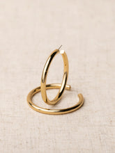 Load image into Gallery viewer, Stella Hoop Earrings