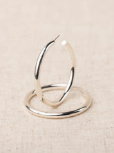 Load image into Gallery viewer, Stella Hoop Earrings
