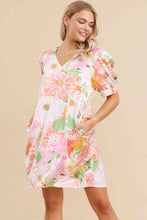 Load image into Gallery viewer, Off White Floral Dress