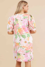 Load image into Gallery viewer, Off White Floral Dress