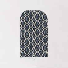 Load image into Gallery viewer, Quilted Garment Bag