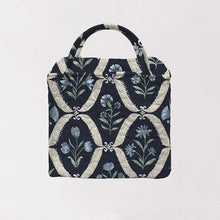 Load image into Gallery viewer, Smalll Quilted Tote