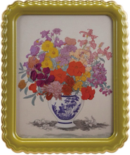 Load image into Gallery viewer, 8x10 Scalloped Photo Frame