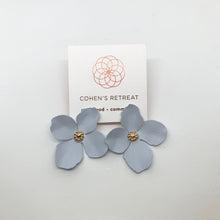 Load image into Gallery viewer, Dogwood Blossom Earrings