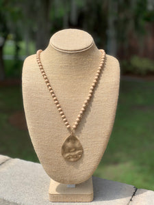 Teardrop Pendant Bead Necklace