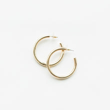 Load image into Gallery viewer, Heather Hoop Earrings